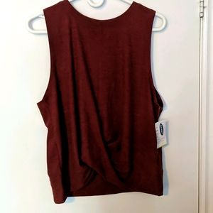 Breathe ON Twist-Hem Cropped Tank Top
